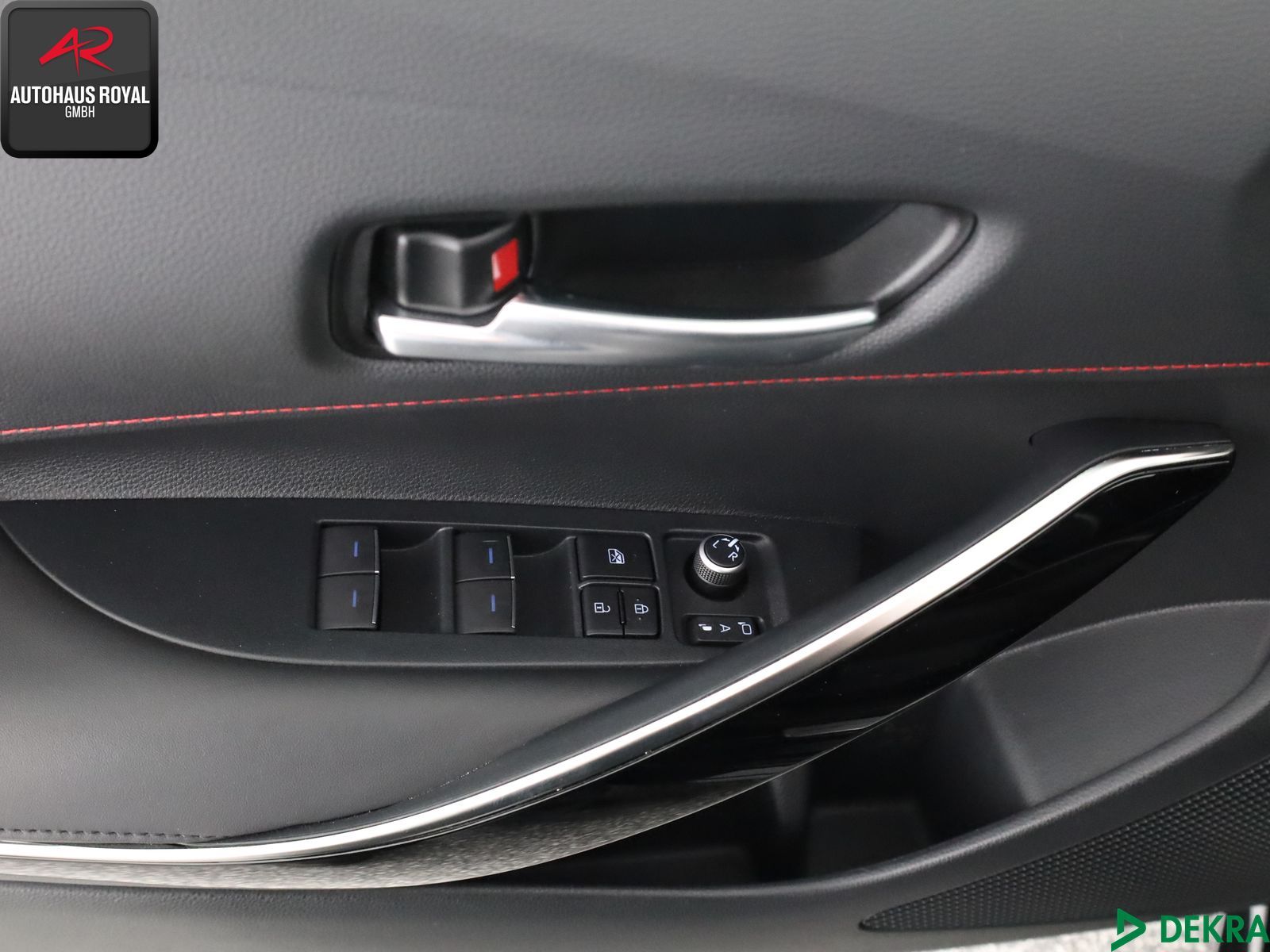 Toyota Corolla 2.0 Hybrid - Samsaru's Car Outlet