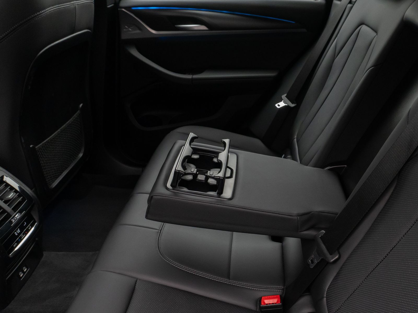 BMW X3 xD30e M Sport 360°Laser HUD DAB HiFi Komfort