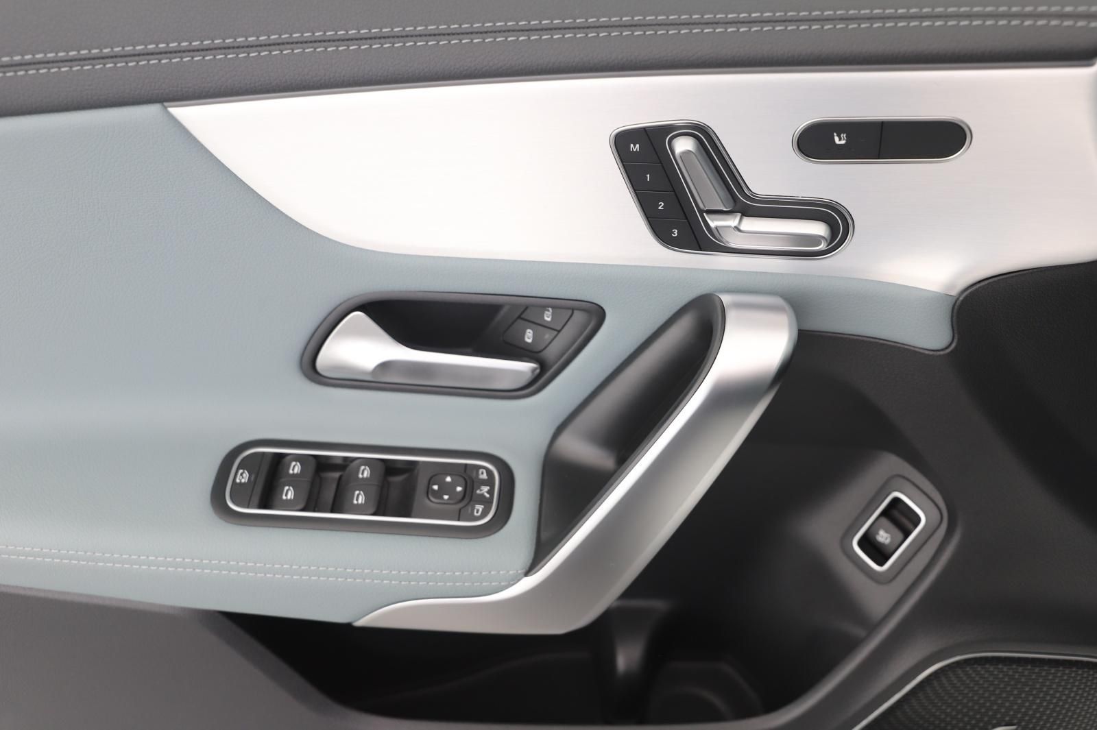 Mercedes-Benz CLA 250 4M AMG Line - Samsaru's Car Outlet