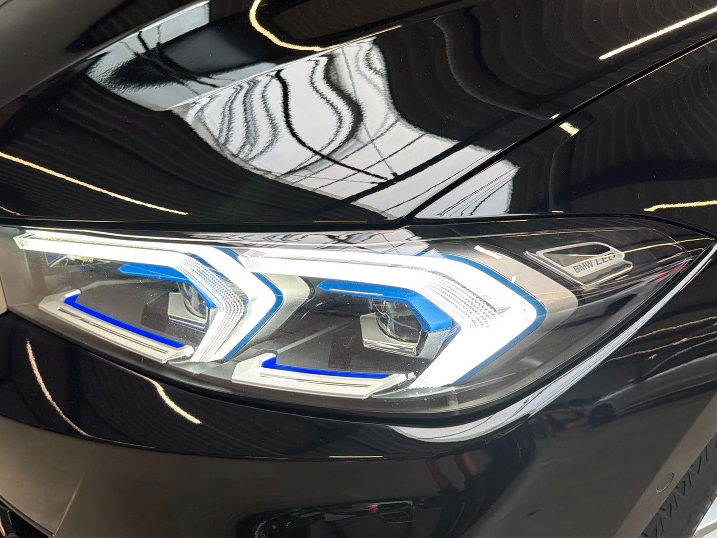 BMW 320d Touring xDr. ACC AHK KZU IQ HUD 360° HiFi