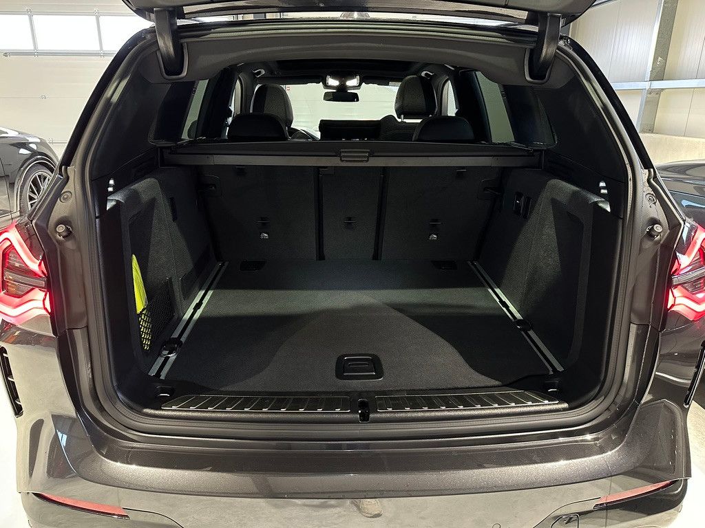 BMW X3 xDrive 30d M Sport - Samsaru's Car Outlet