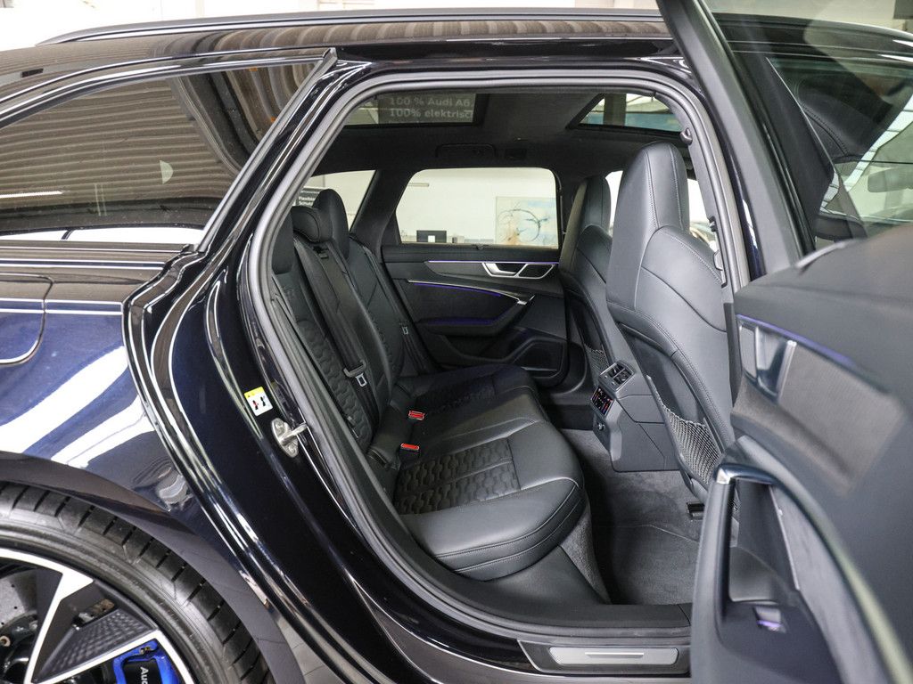 Audi RS 6 Avant 4.0 TFSI quattro Keramik 305 kmh AHK