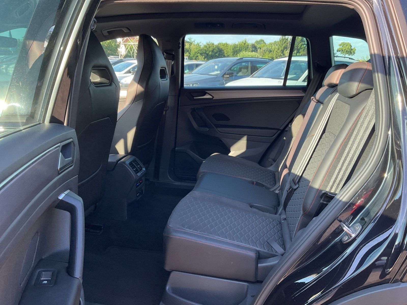 Seat Tarraco 1.4 e-Hybrid FR AHK LED NAVI PANO 4xSHZ