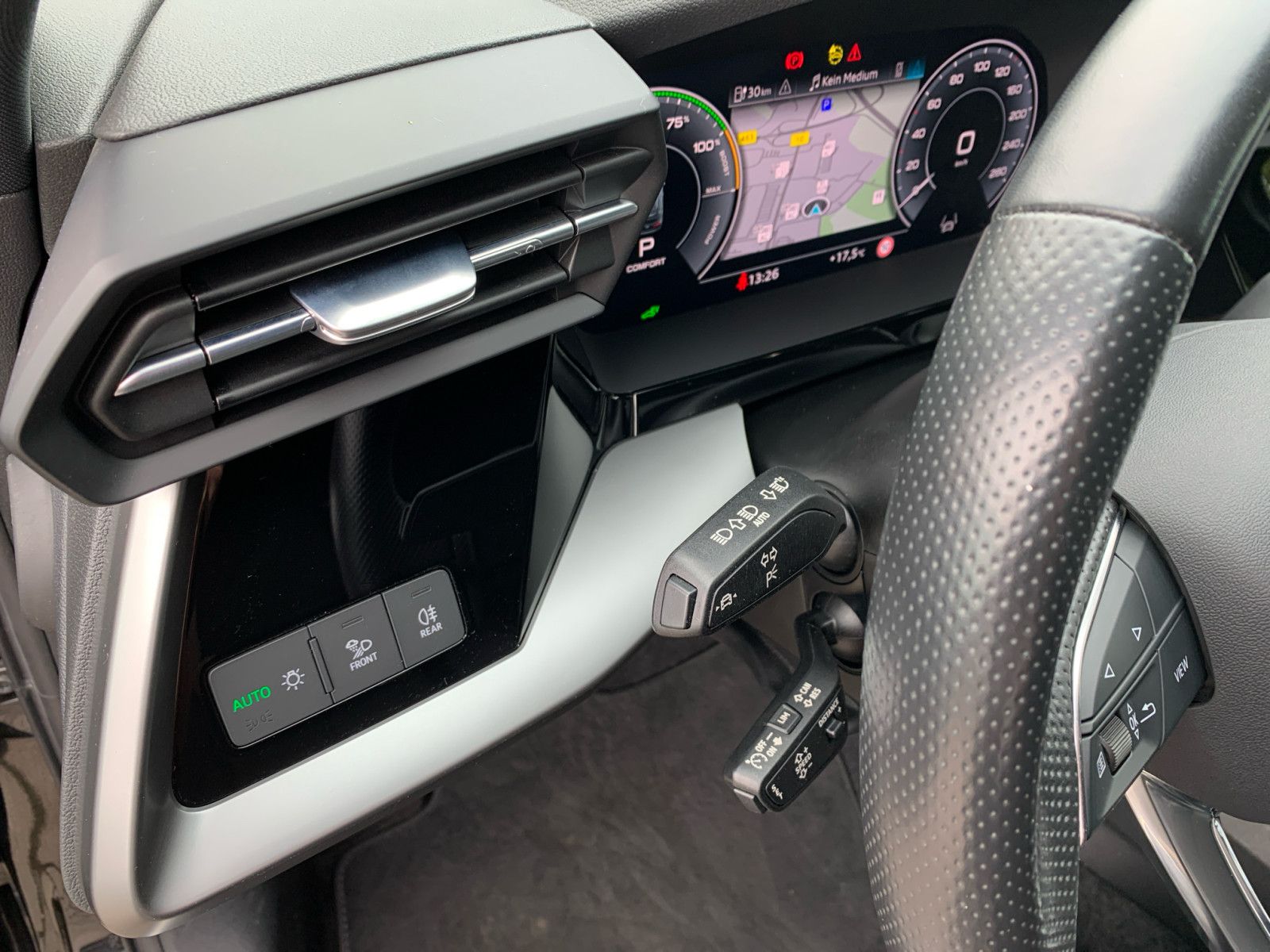 Audi A3 Sportback 45 TFSIe S tronic S line B&O LED Ca