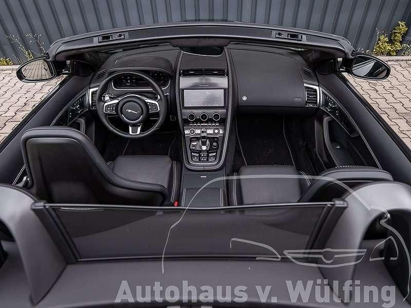 Jaguar F-Type CABRIO P450 +BLACK PACK+MATRIX-SCHEINWERF