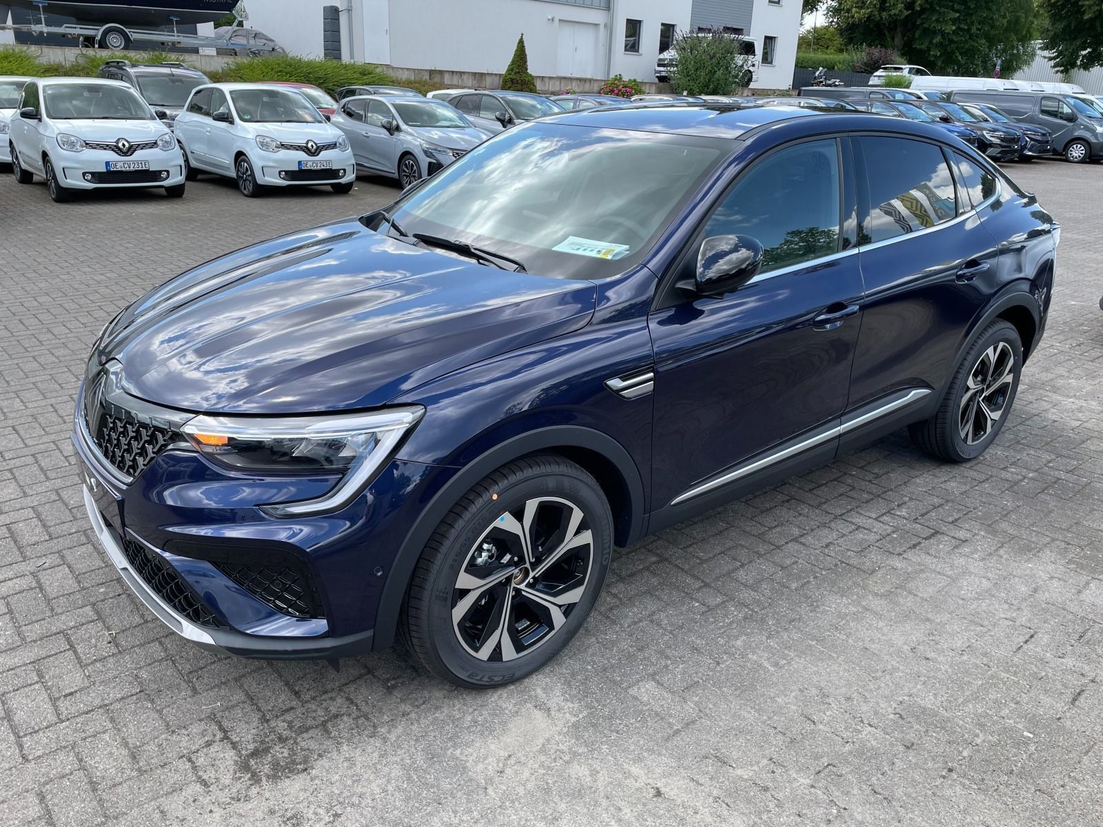 Renault Arkana Techno TCe140 EDC - Samsaru's Car Outlet