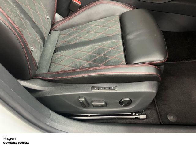 Skoda Octavia Combi 2.0 TDI DSG RS 4x4 MATRIX NAV PAN