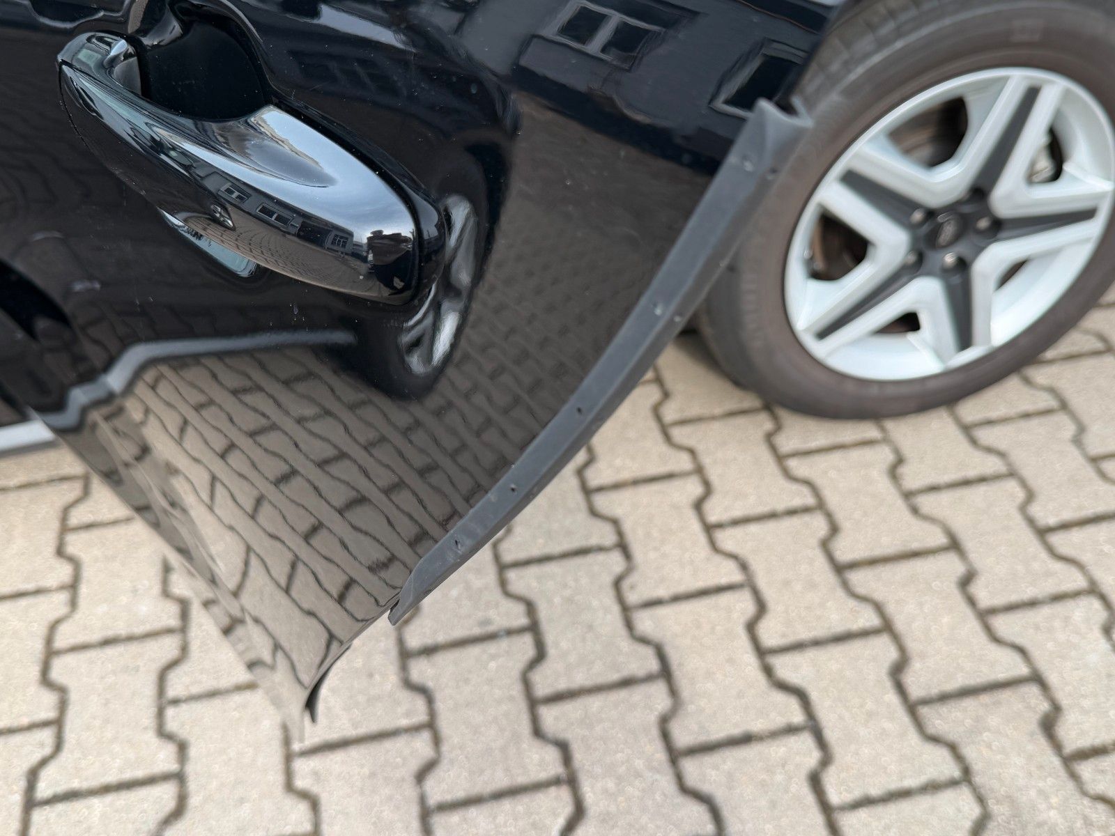 Ford Focus Turnier Cool & Connect*Autom*LED*AHK*Face