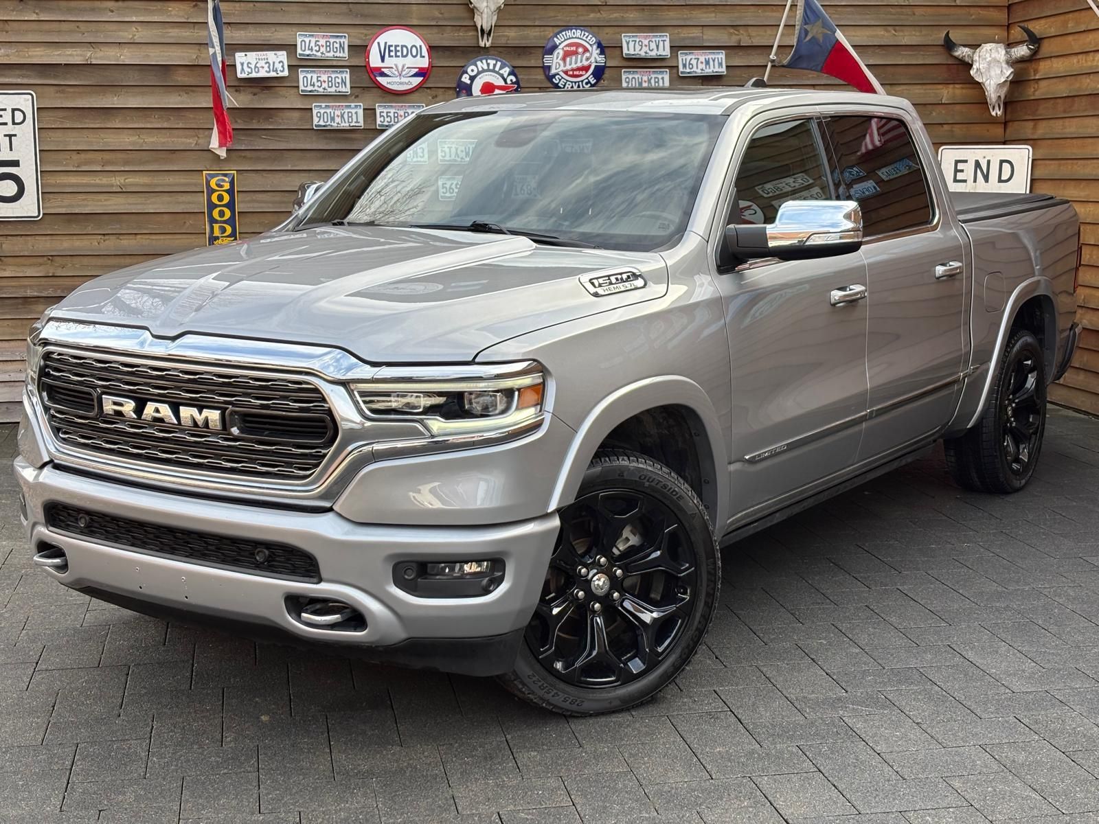Dodge RAM 1500 5,7 Limited 4x4 LED Pano AHK Memory LPG