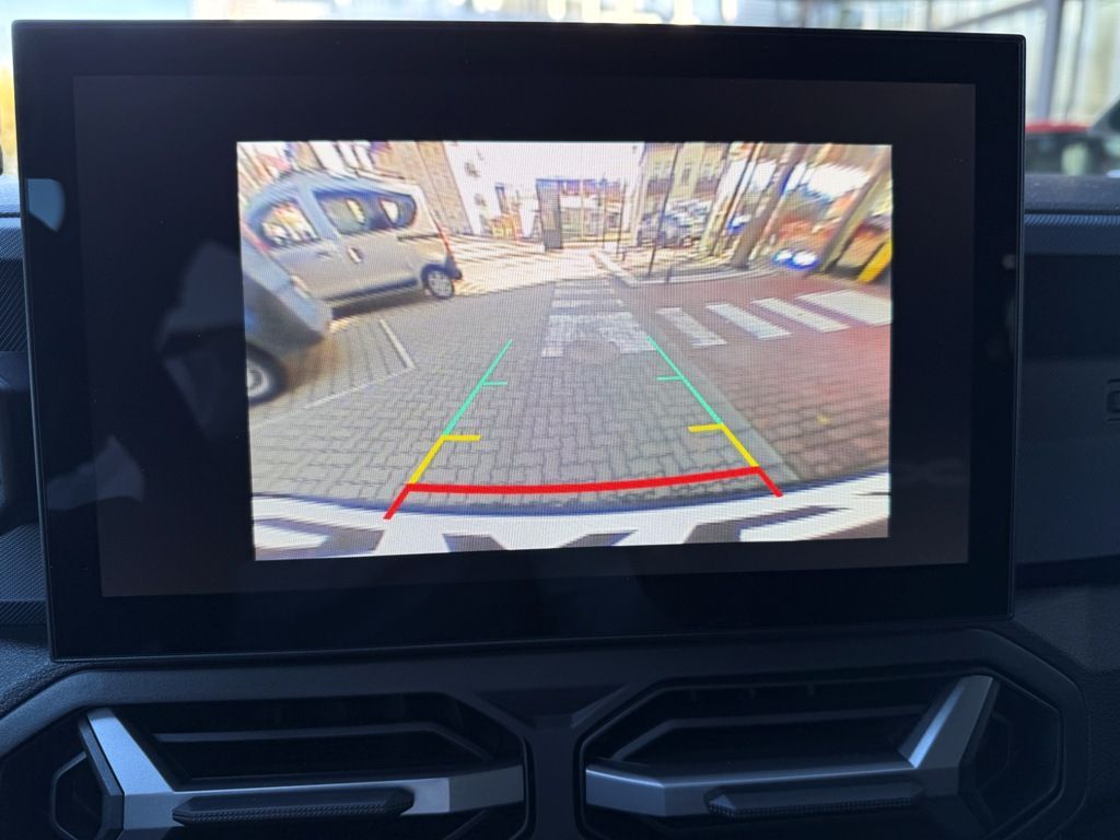 Dacia Duster Hybrid 140 Journey - Samsaru's Car Outlet