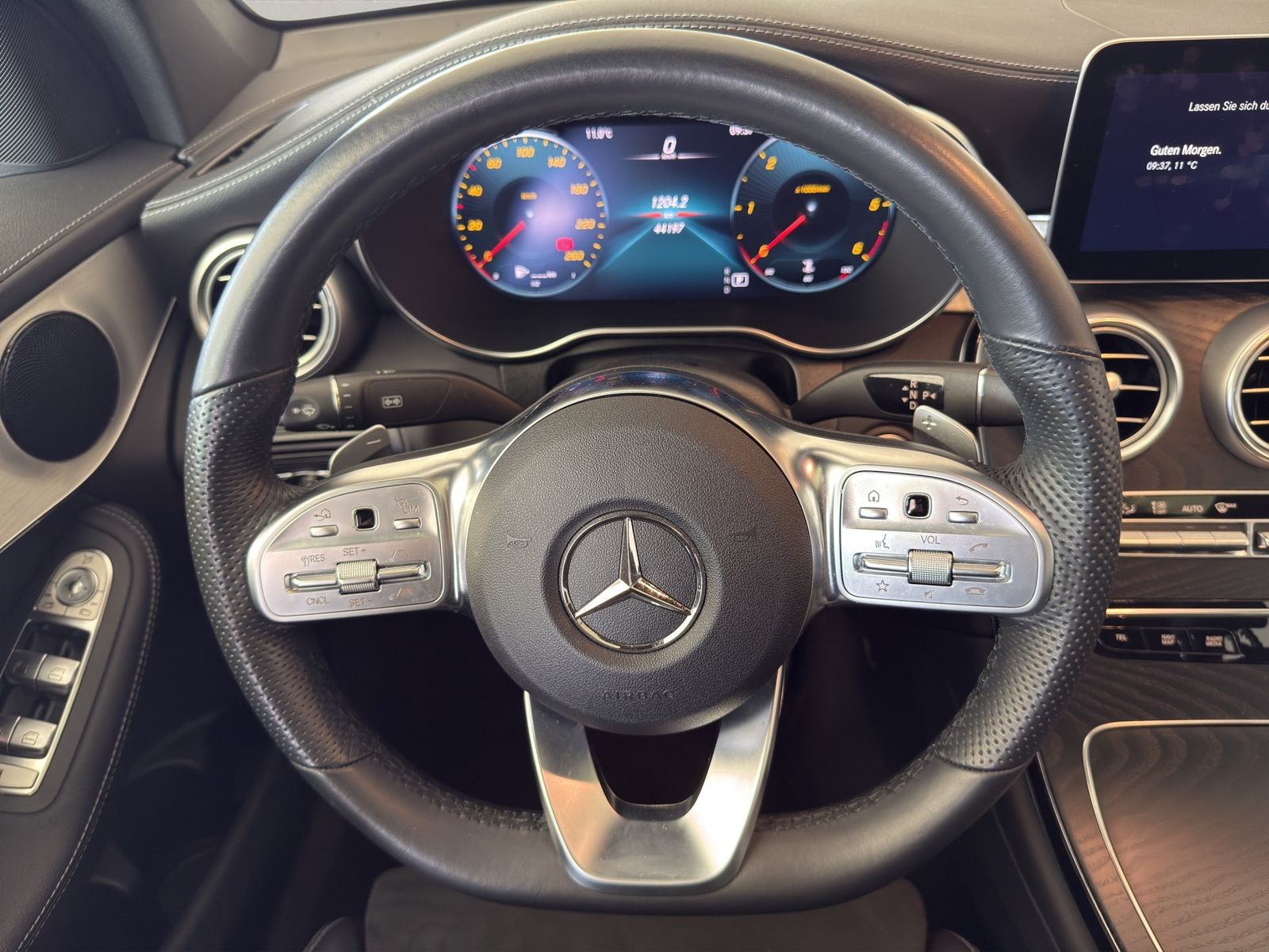 Mercedes-Benz GLC 220 d 4M COUPE AMG - Samsaru's Car Outlet