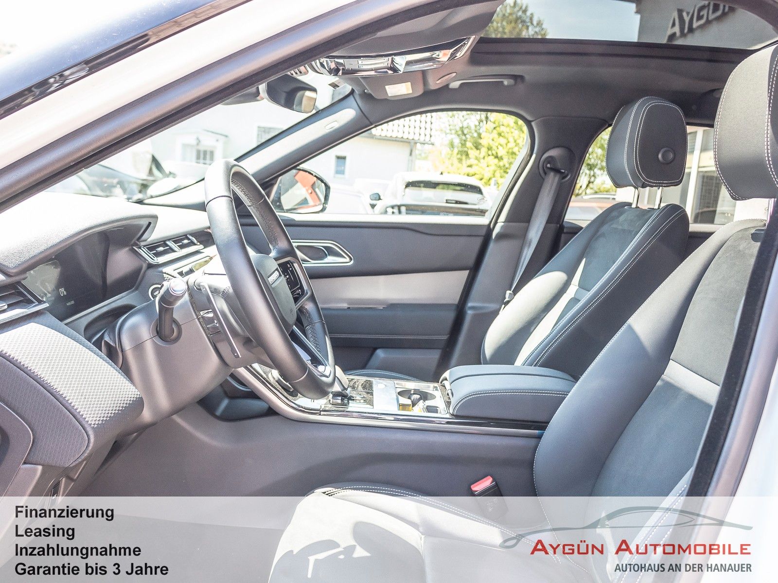 Range Rover Velar P400e AWD - Samsaru's Car Outlet