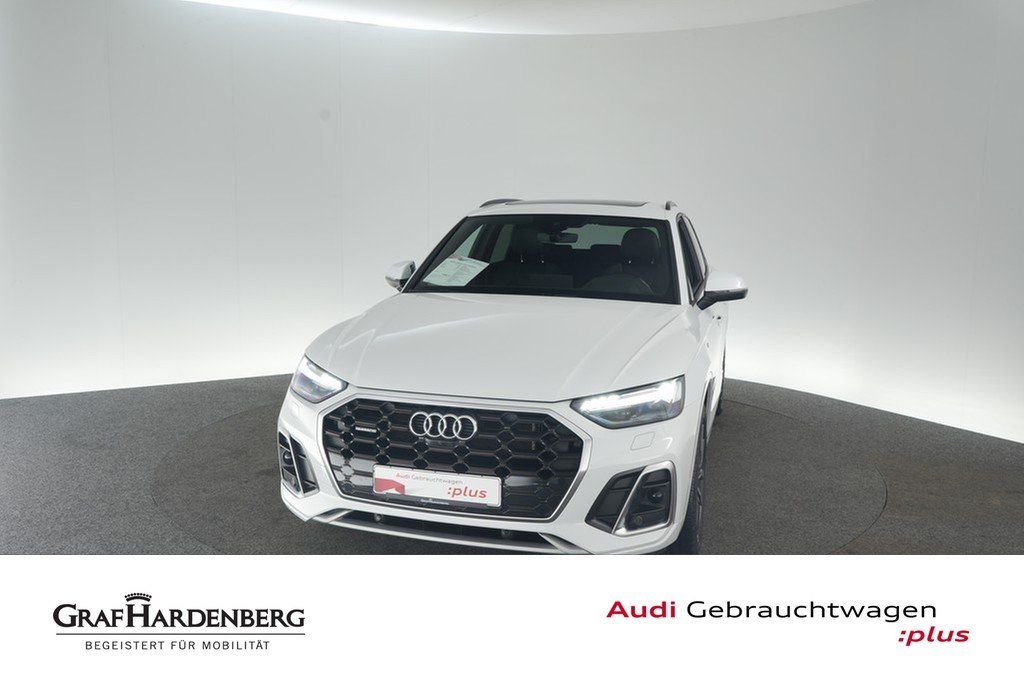 Audi Q5 55 TFSIe quattro S tronic S line AHK Pano