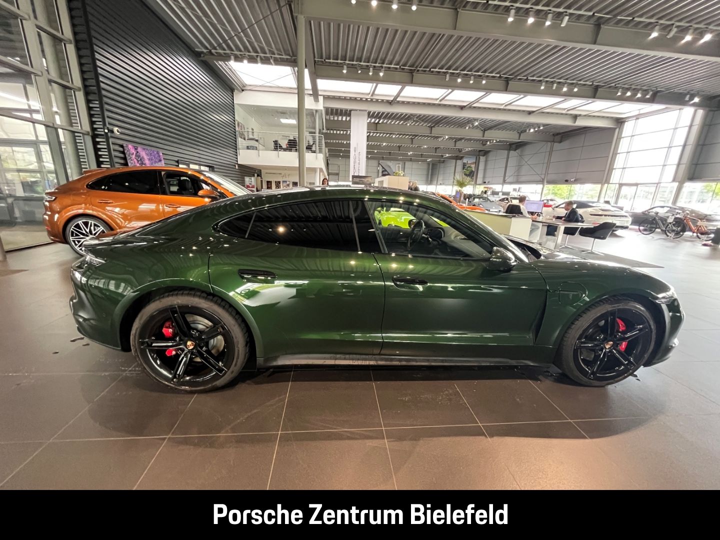 Porsche Taycan 4S LED-Matrix BOSE Panorama Luftfederung