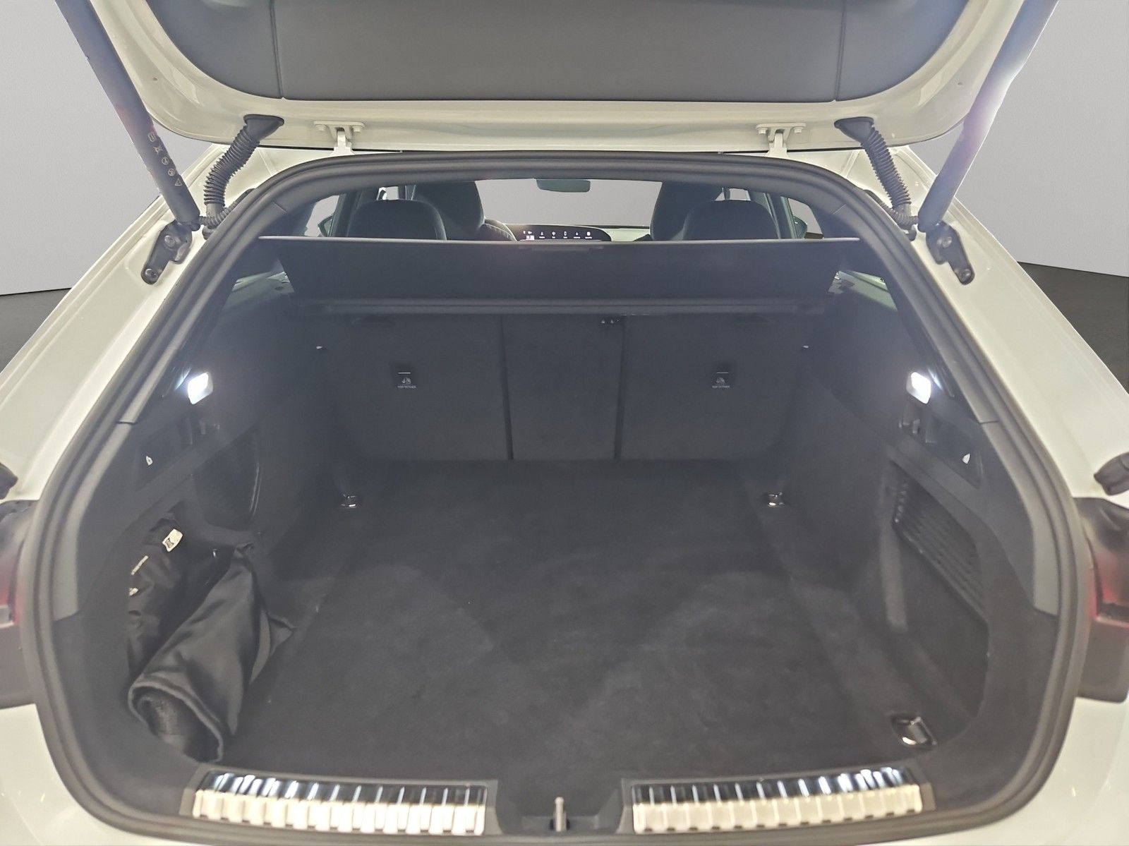 Audi A5 Avant 2.0TDI quattro S Line Navi 2MMI