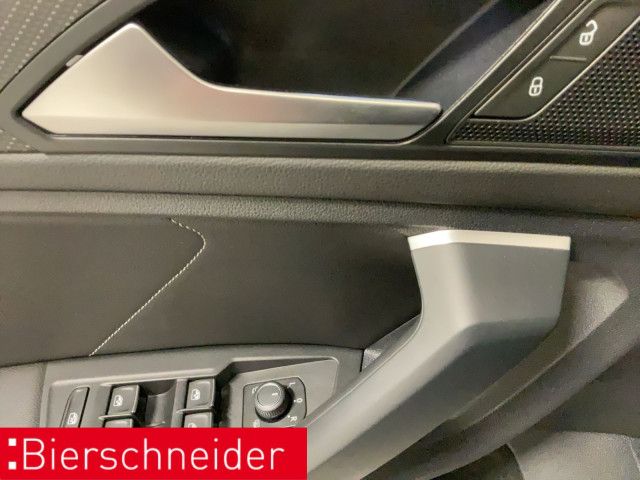 Volkswagen Tiguan 2.0 TDI DSG 4Mo R-Line Black AHK PANO MAT
