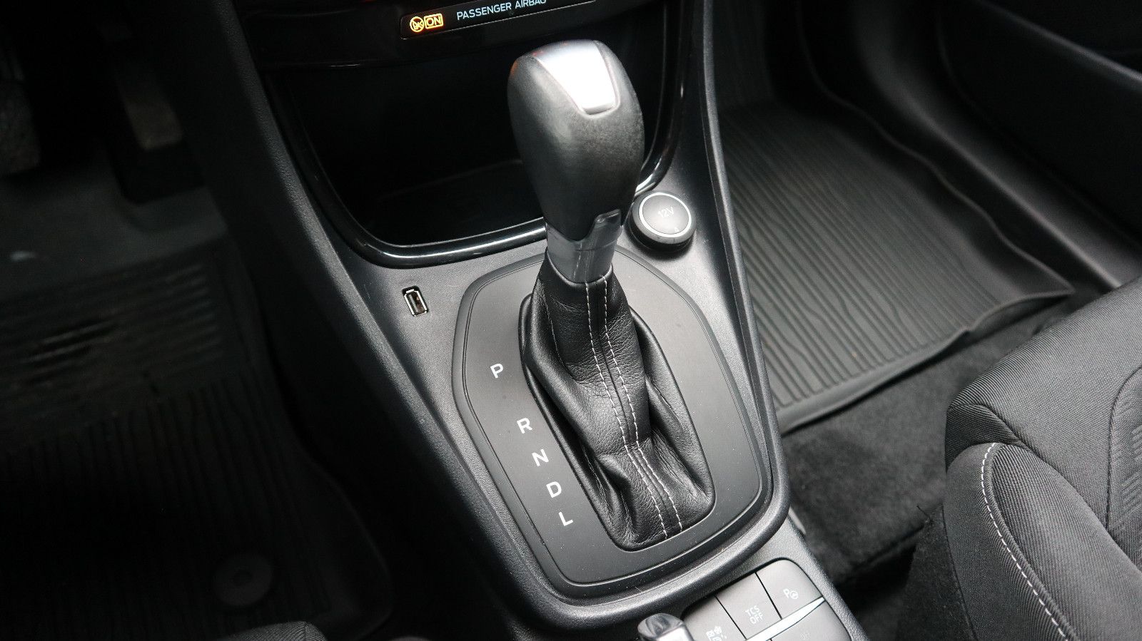 Ford Puma Titanium - Samsaru's Car Outlet