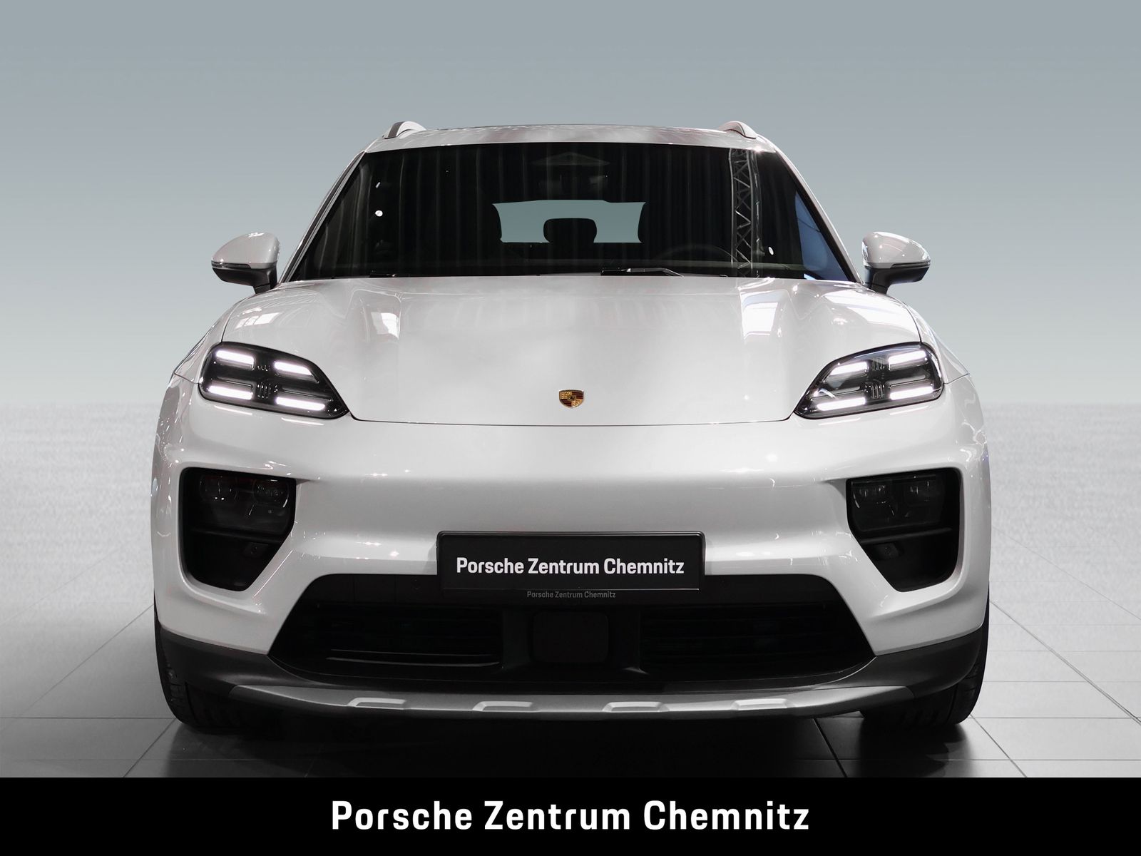 Porsche Macan 4 Electric BEV!;Pano;Luft;BOSE