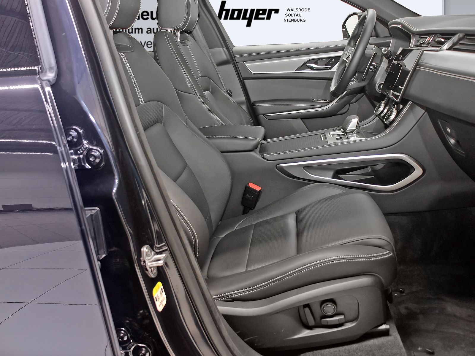 Jaguar F-Pace D300 AWD R-Dynamic SE inkl. Winterkomplet