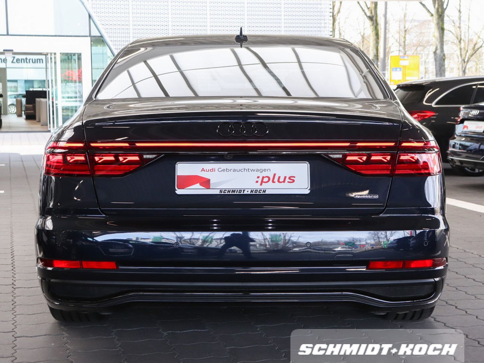 Audi A8 60 TFSI e Quattro S line - Samsaru's Car Outlet