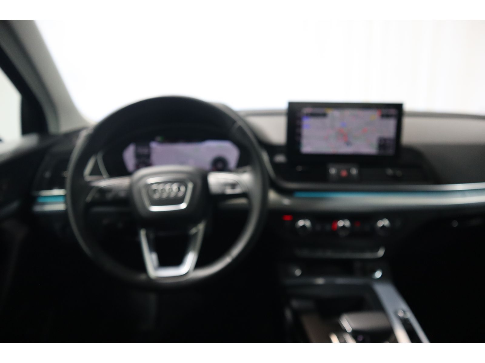 Audi Q5 40 TDI quattro - Samsaru's Car Outlet