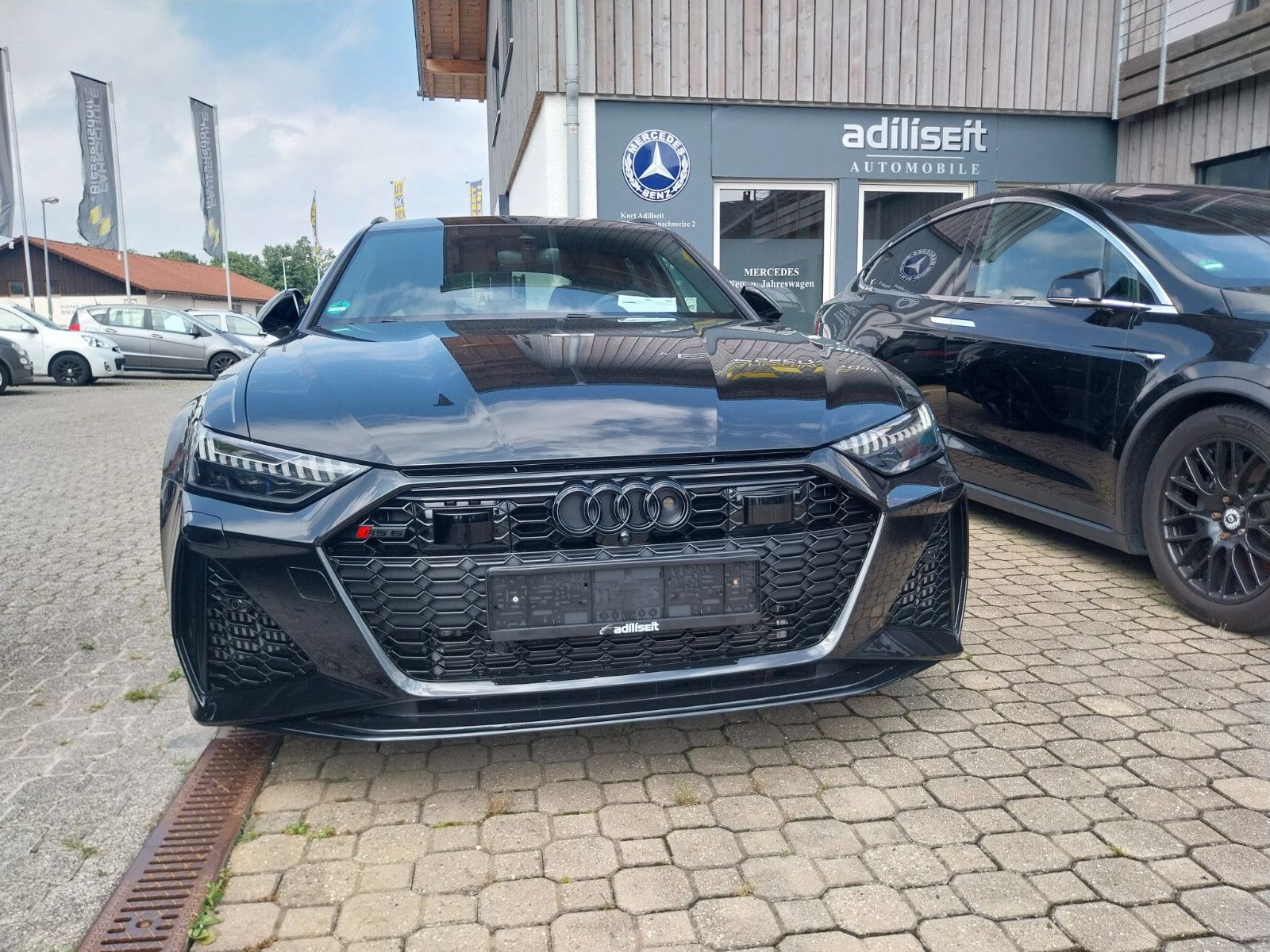Audi RS6 Avant. perform. 1.Hd.630 PS. AHK. NP.195000.