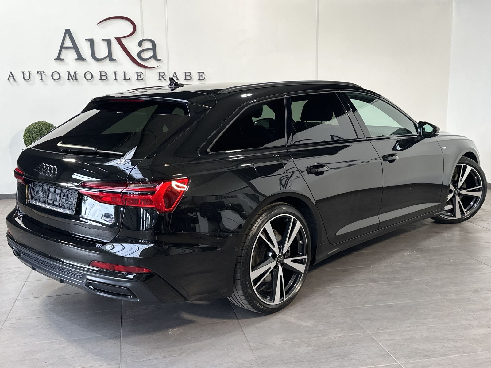 Audi A6 Avant 45 TFSI Qu S-Line NAV+LED+B&O+360°+AHK