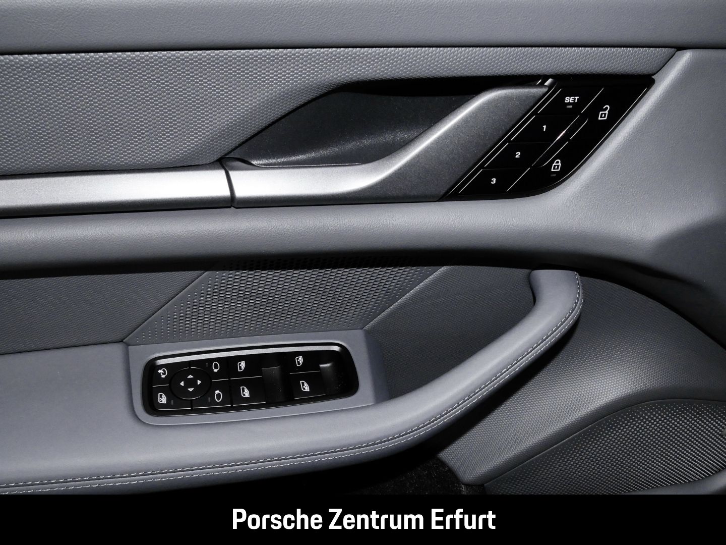 Porsche Taycan Sport Turismo/Performancebatterie Plus/So