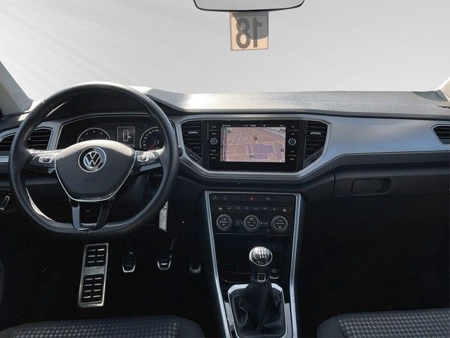 Volkswagen T-Roc 1.0 TSI *ACTIVE* - Samsaru's Car Outlet