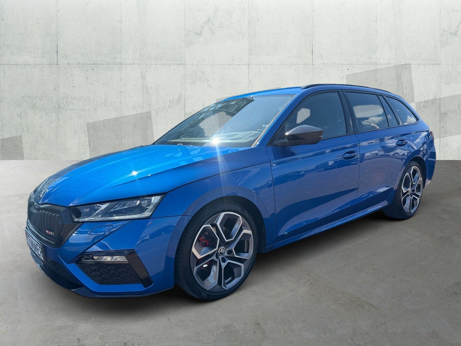 Skoda Octavia Combi 2.0 TDI DSG 4x4 RS PLUS - Samsaru's Car Outlet