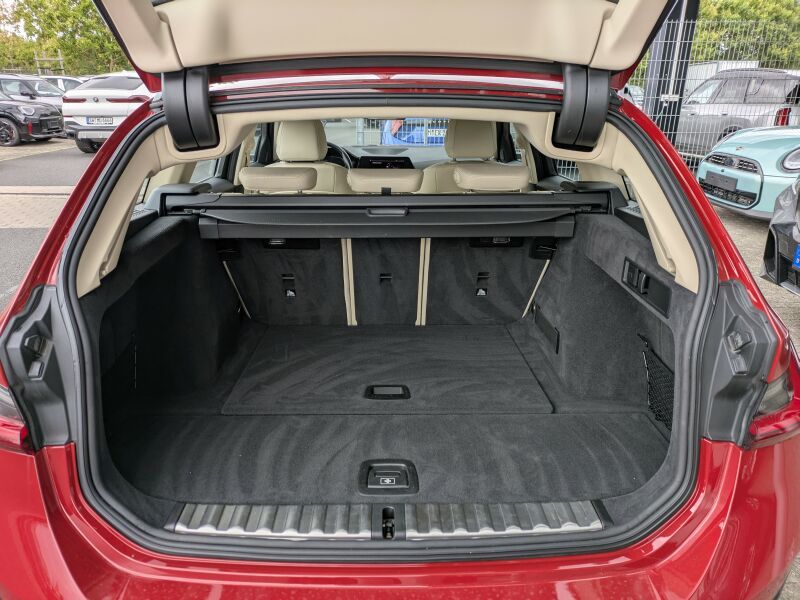 BMW 318d Tour. Advantage - Samsaru's Car Outlet