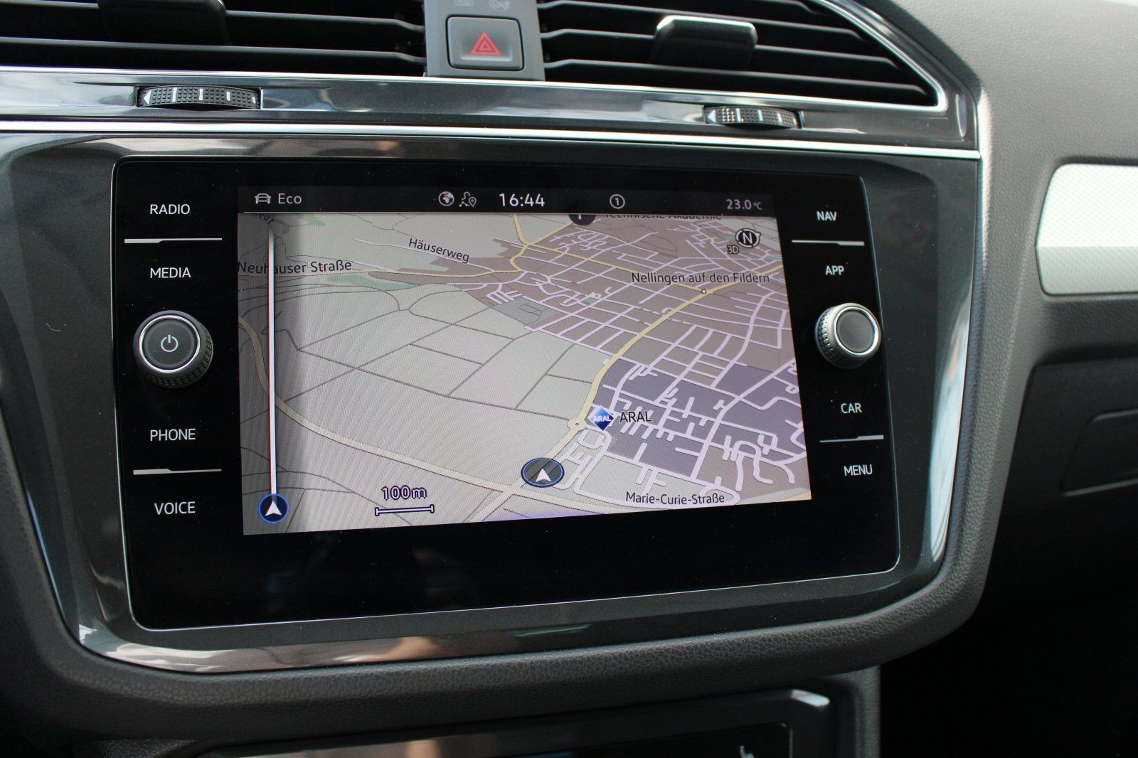 Volkswagen Tiguan 1.5 TSI DSG Move - Samsaru's Car Outlet
