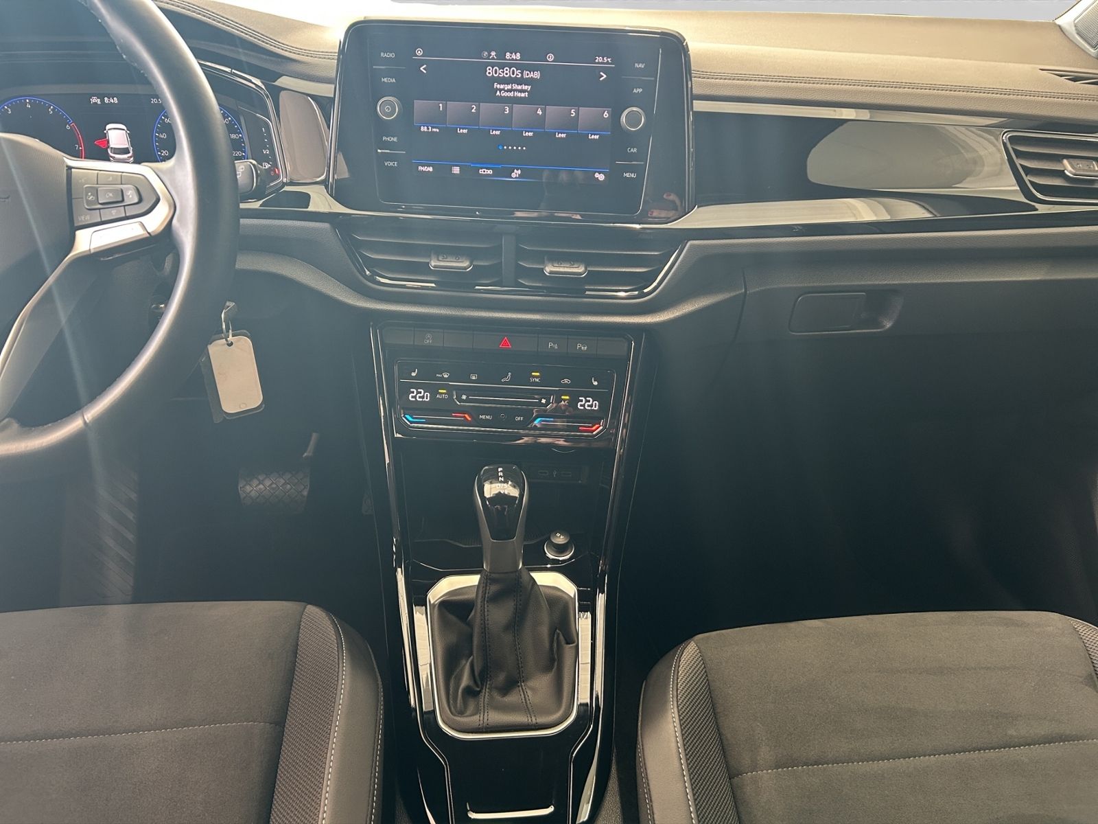 Volkswagen T-Roc 1.5 TSI Style Black - Samsaru's Car Outlet