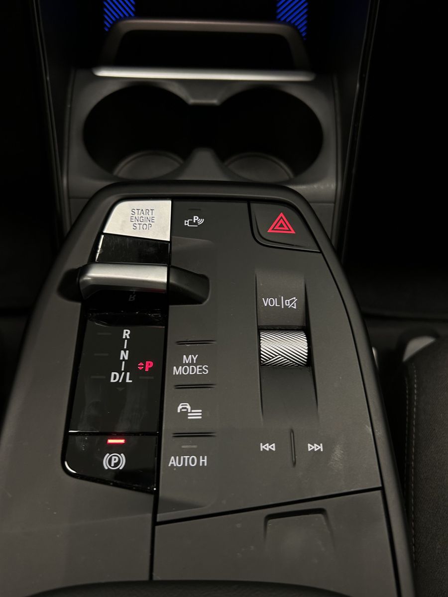 BMW X1 xDrive20d PA. Plus - Samsaru's Car Outlet