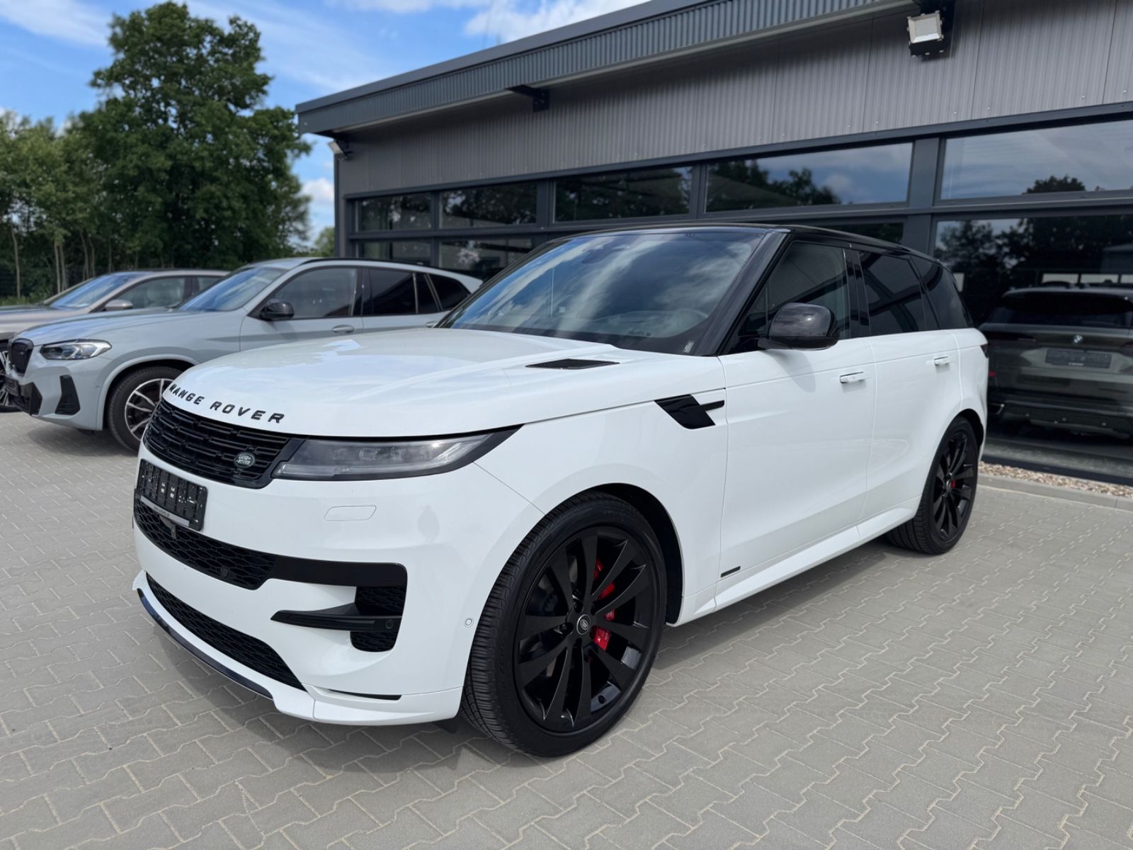 Range Rover Sport Autobiography - Samsaru's Car Outlet