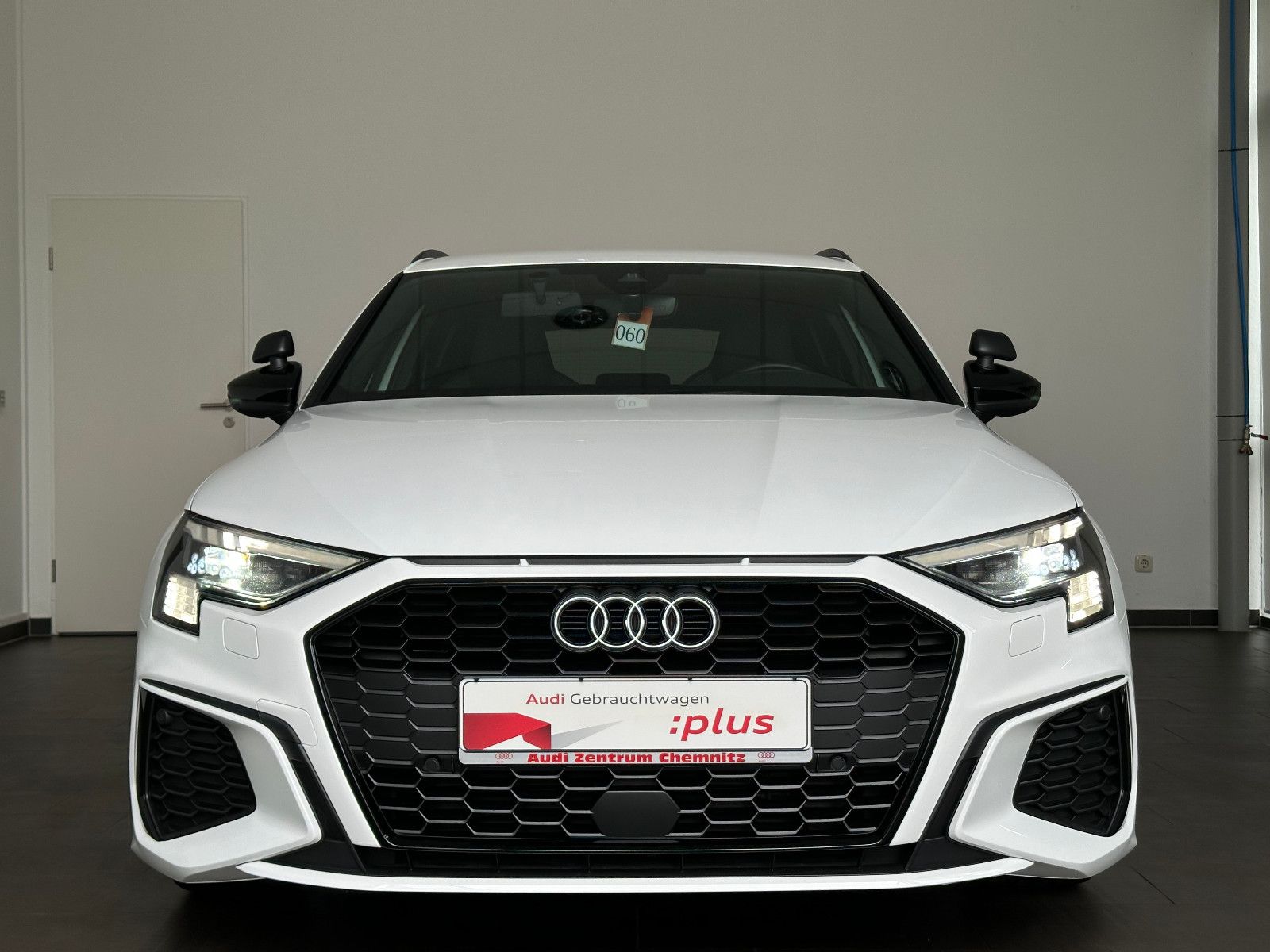 Audi A3 Sportback 35 TDI S LINE - Samsaru's Car Outlet