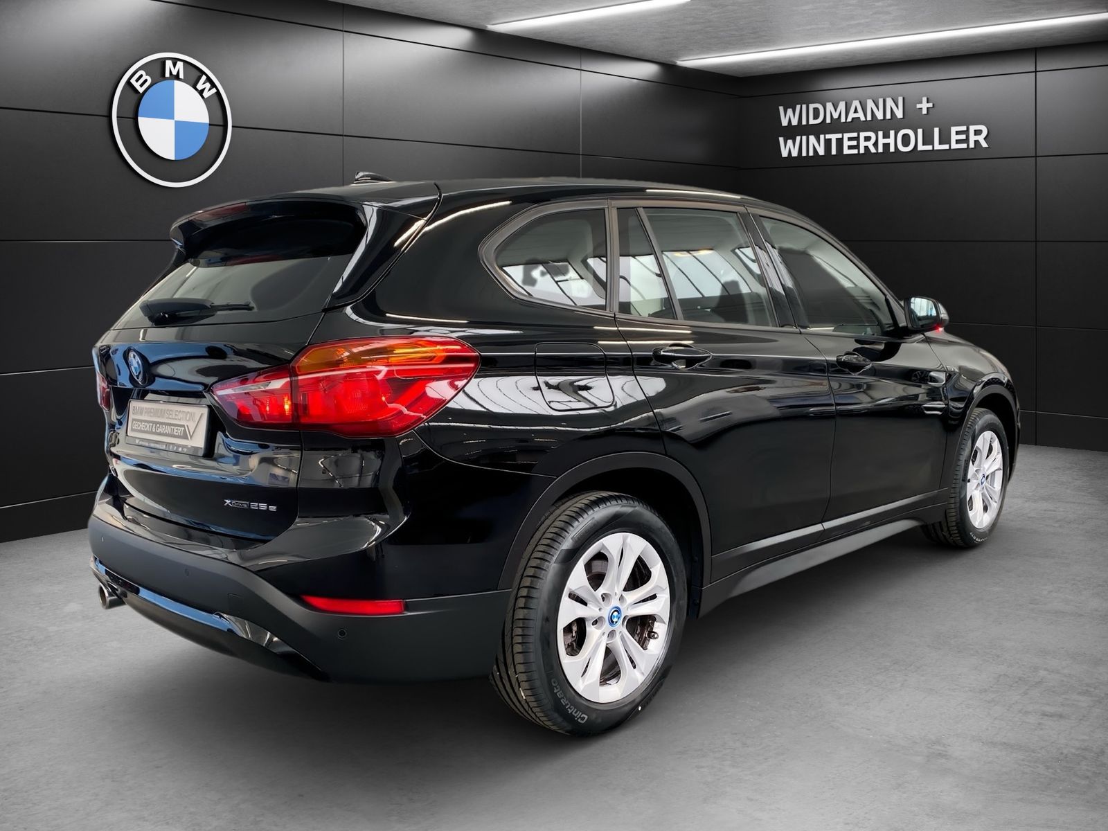 BMW X1 xDrive25e Advantage - Samsaru's Car Outlet