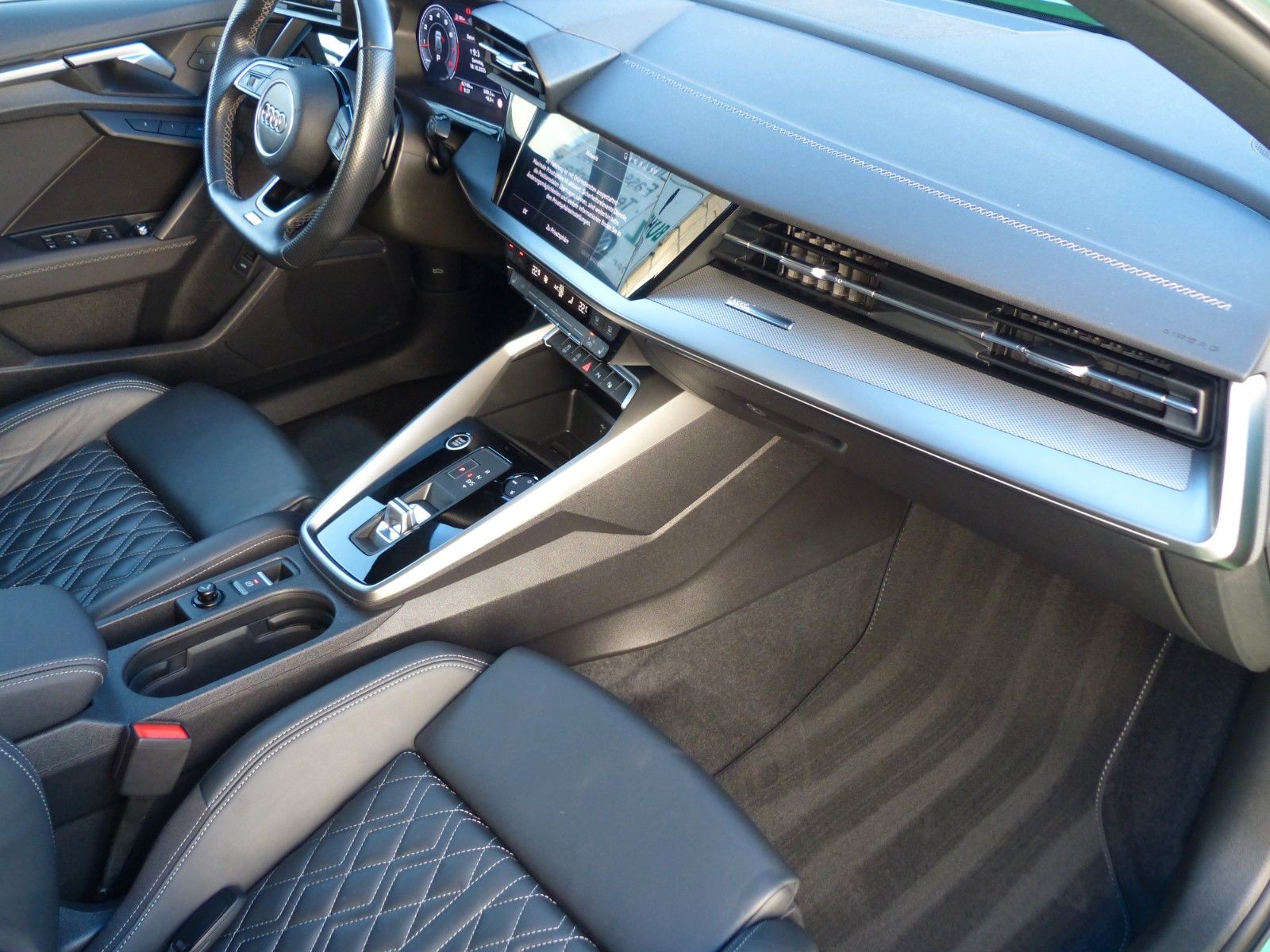 Audi A3 Sportback 35 TFSI S line, PANO,LEDER,MATRIX