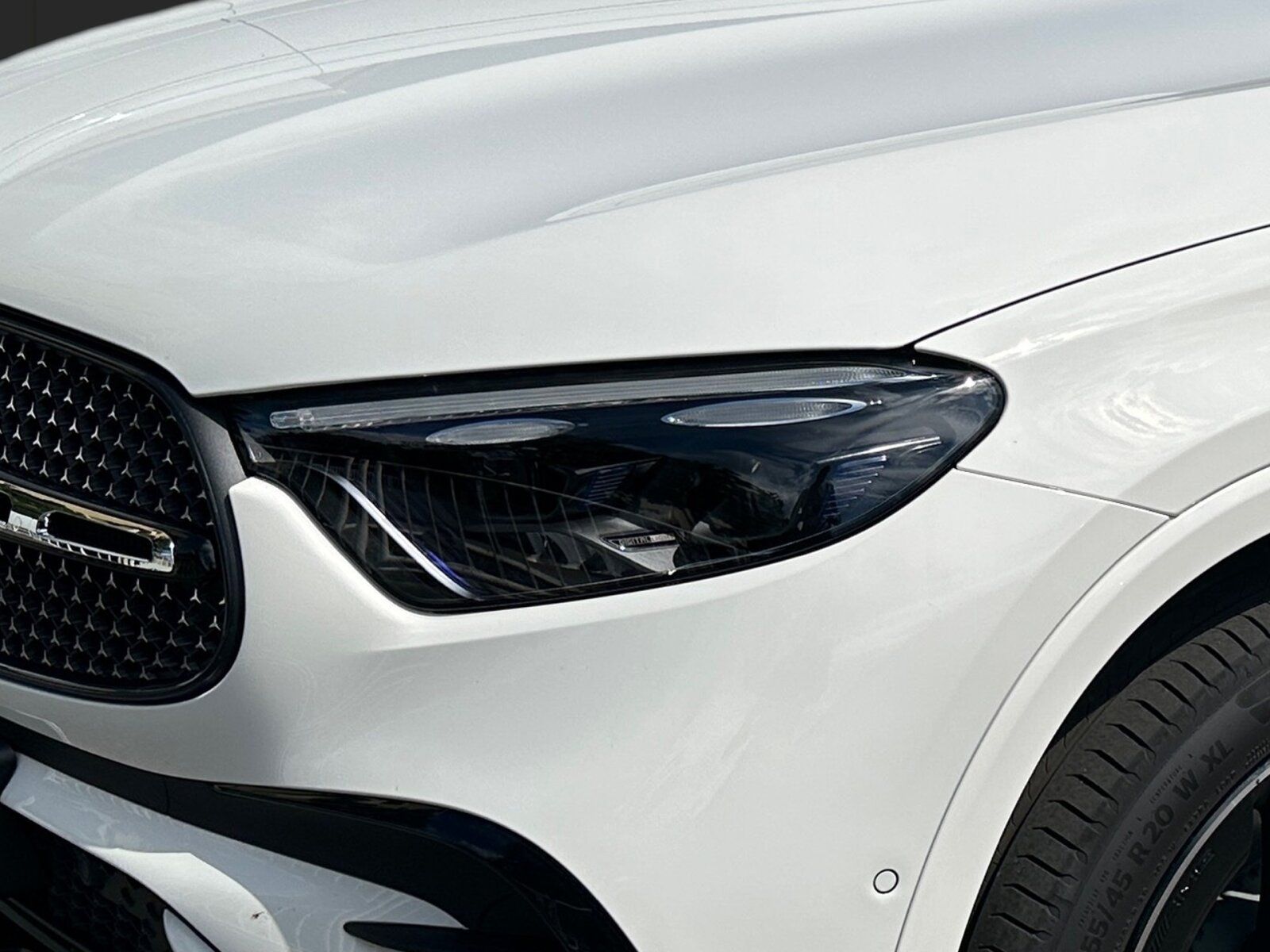 Mercedes-Benz GLC 300 de 4M AMG°LEDER°AHK°360°PANO°KEYL°