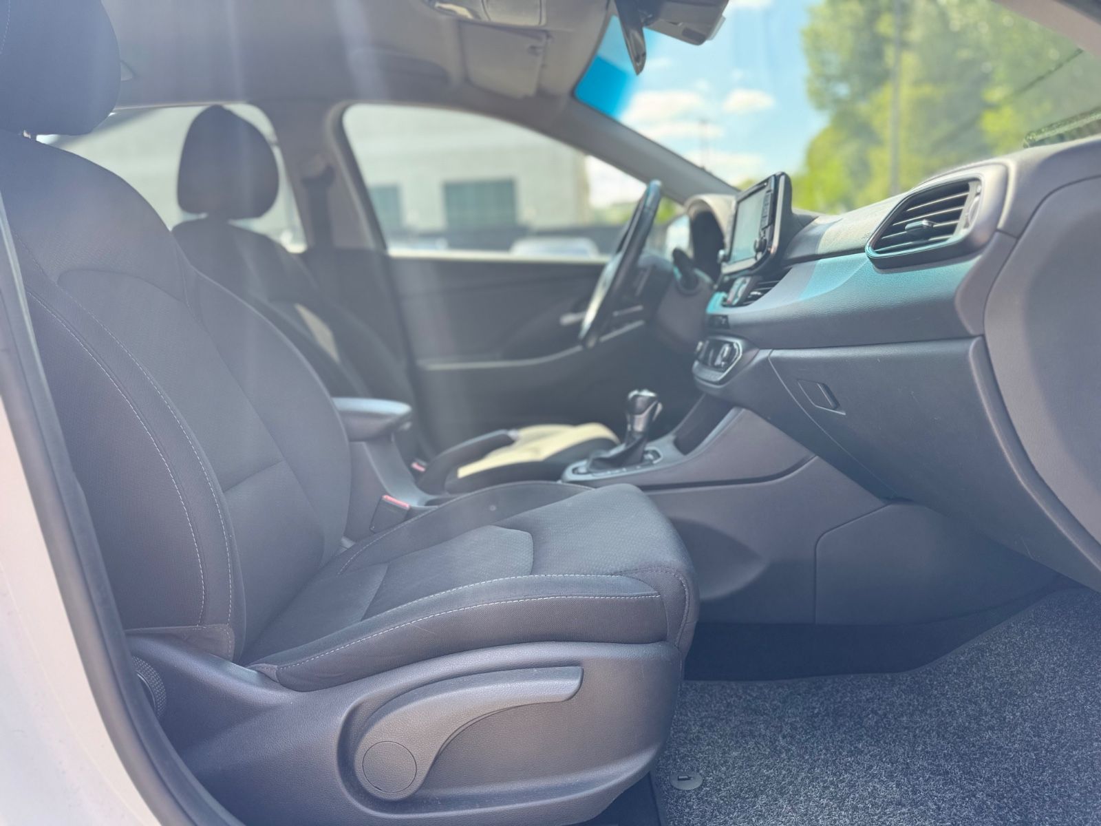 Hyundai i30 - Samsaru's Car Outlet