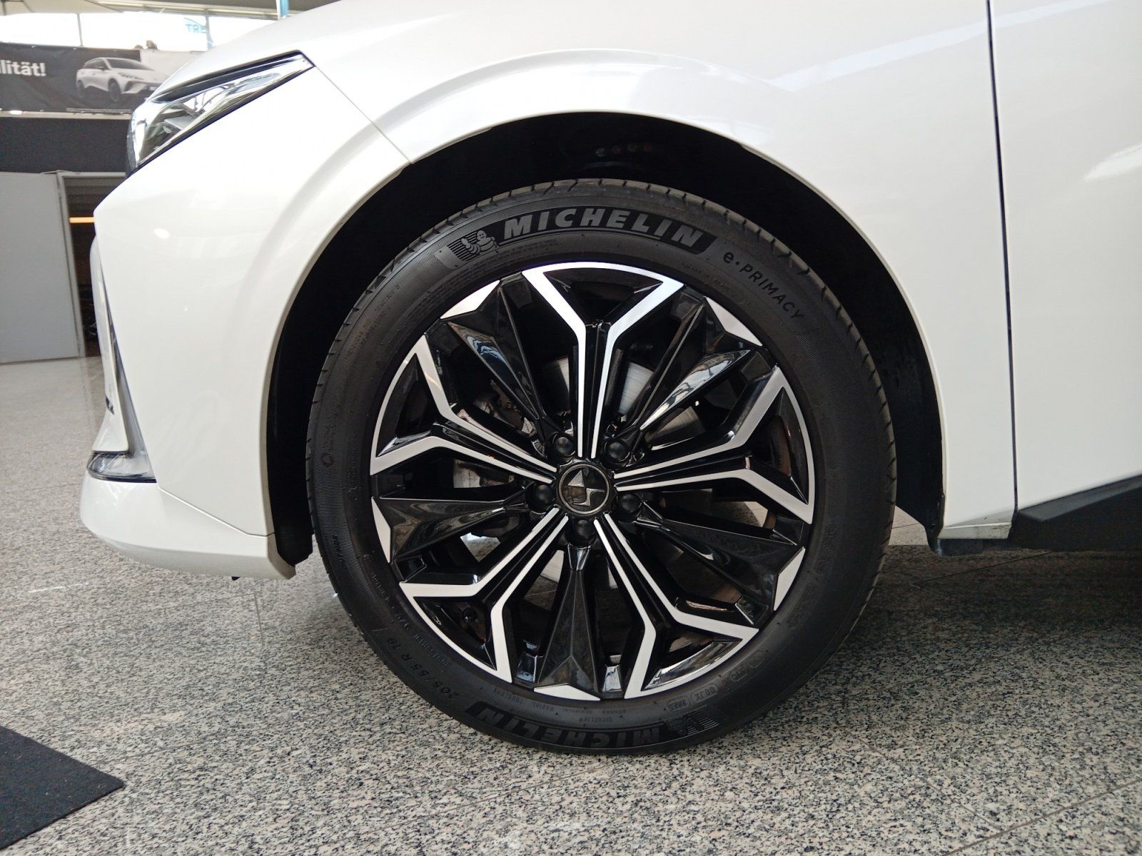 DS Automobiles DS4 1.2 PureTech 130 S&S Rivoli SHZ+2xKlima+PDC