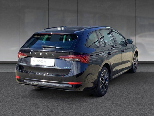 Skoda OCTAVIA COMBI TSI DSG e-TEC AMBITION - Samsaru's Car Outlet