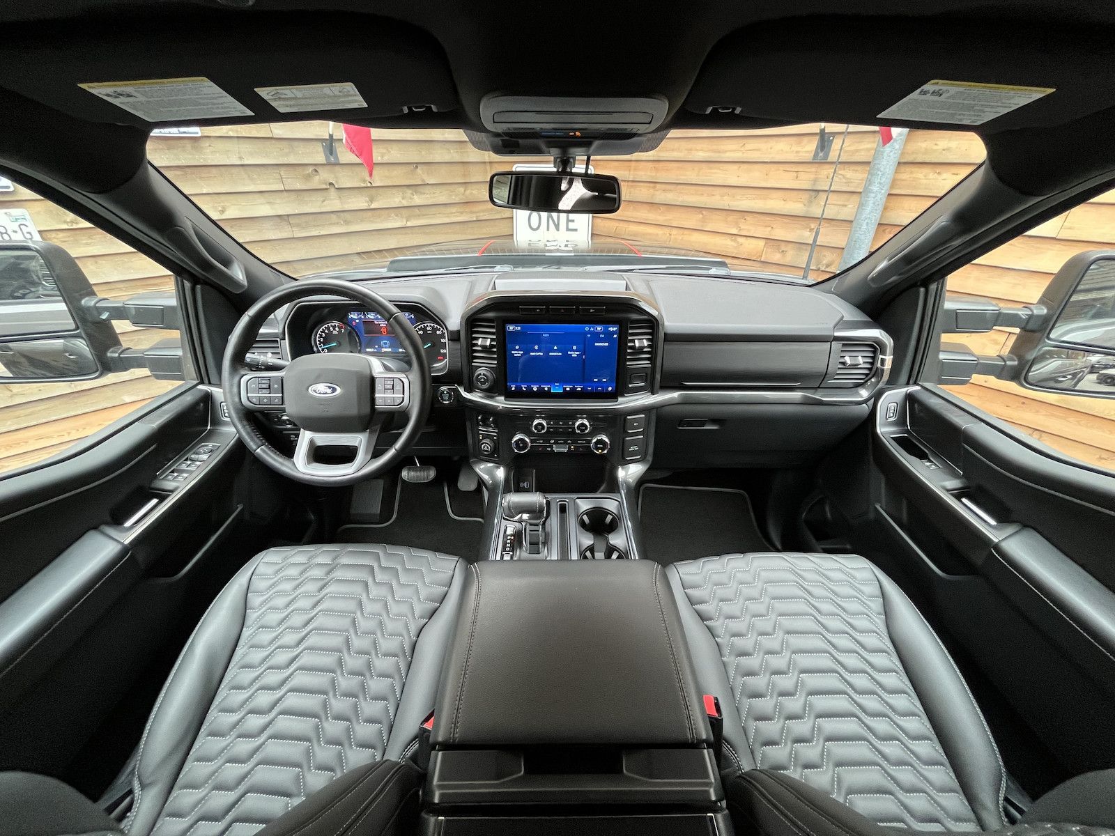 Ford F 150 2.7 V6 SuperCrew 4x4 - Samsaru's Car Outlet