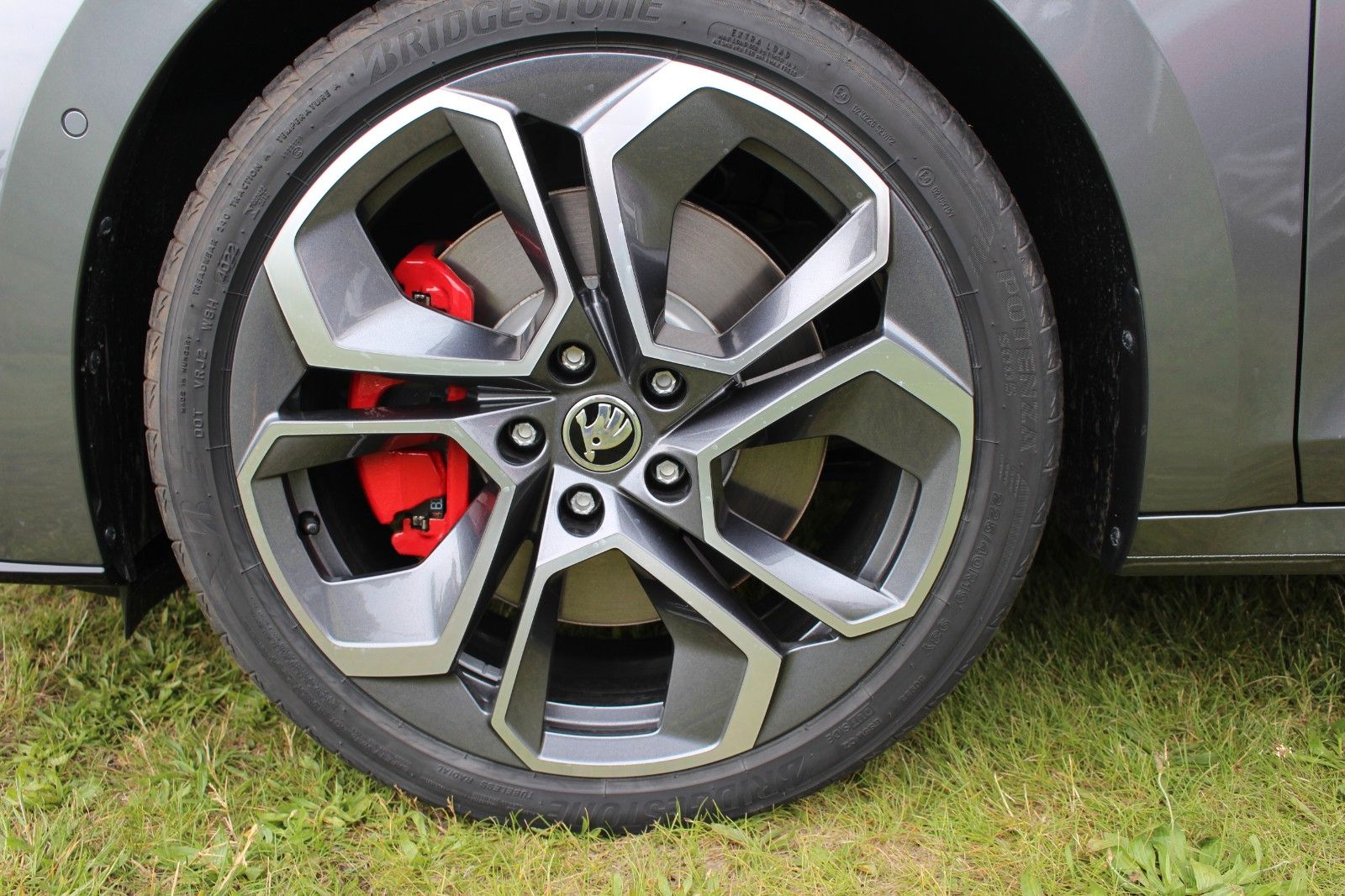 Skoda Octavia Combi RS - Samsaru's Car Outlet