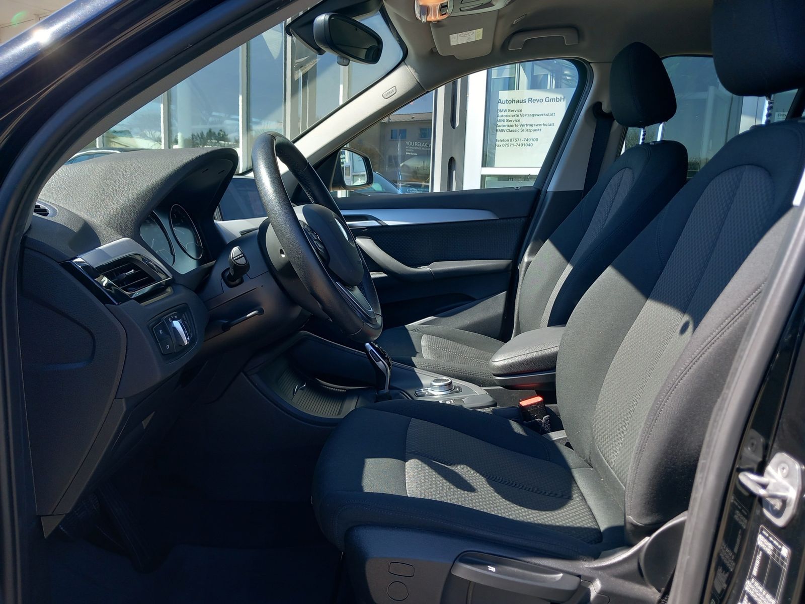 BMW X1 xDrive18d Aut. - Samsaru's Car Outlet