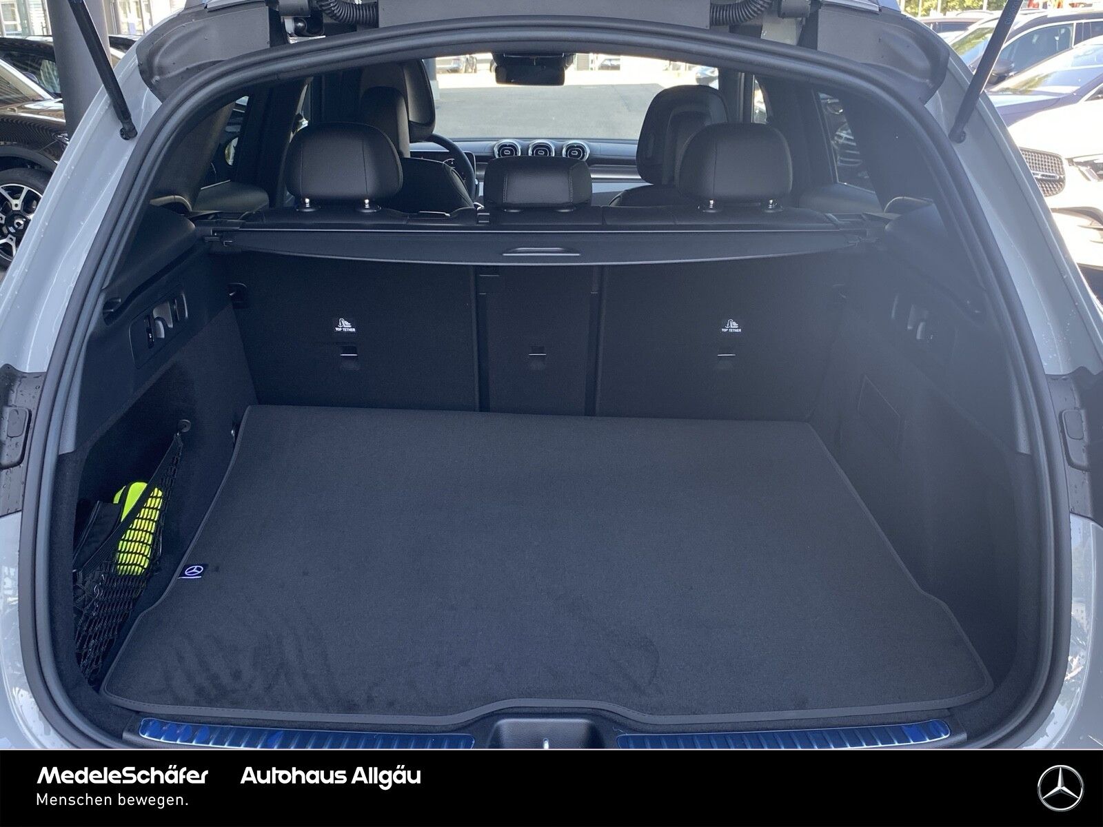 Mercedes-Benz GLC 300 d 4M AMG Night Distr DigLi AHK Burm Pano