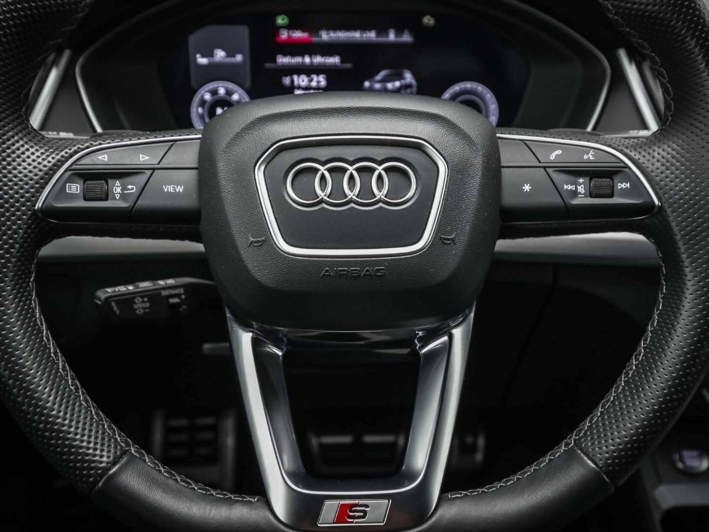 Audi Q5 Sportback 40 TDI quattro S line AHK Navi Kame