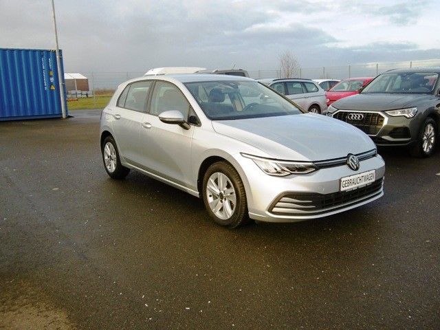 Volkswagen Golf VIII 2.0 TDI Life - Samsaru's Car Outlet