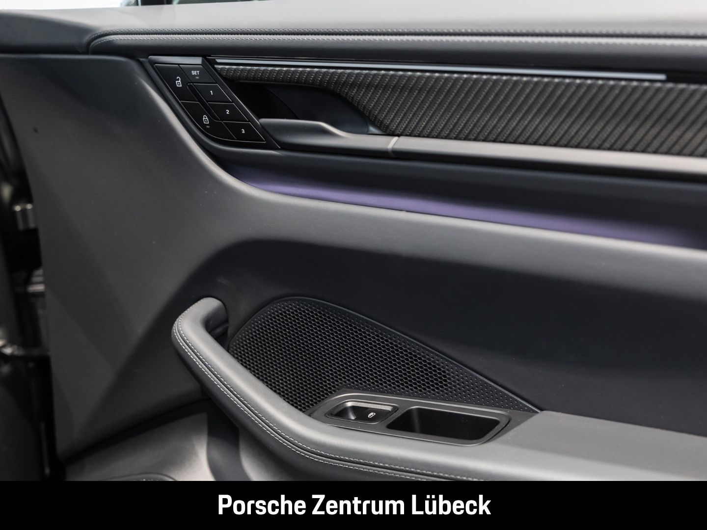 Porsche Macan Turbo BOSE Panoramadach Surround-View LED