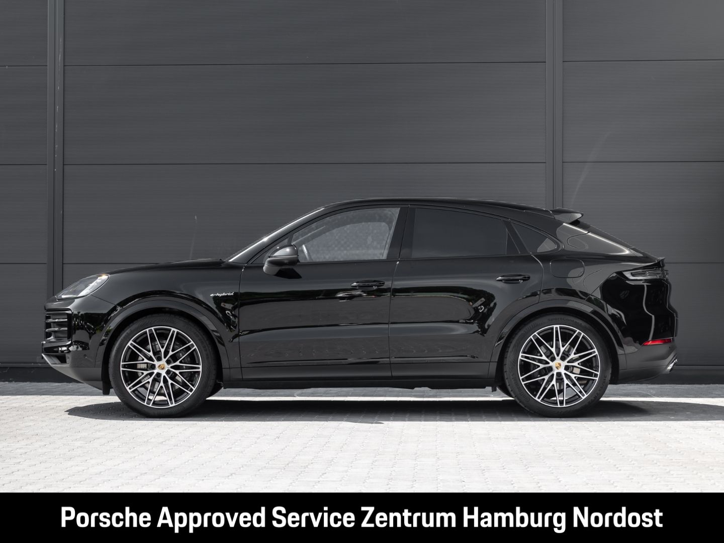 Porsche Cayenne E-Hybrid Coupe Sportabgas Sport Chrono